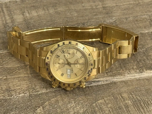 Montre homme chronographe automatique Genève 18 carats avec date et bracelet 18 carats - 137 grammes