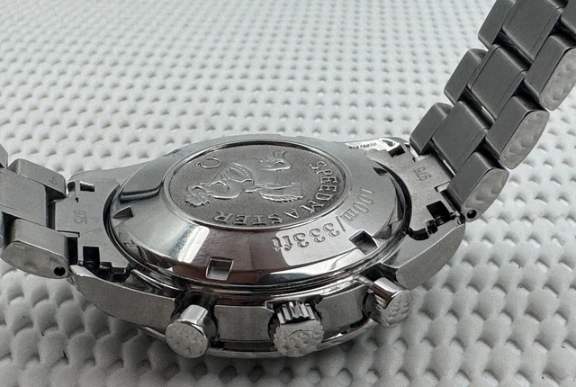 Omega Speedmaster 40 mm Chronographe Automatique 2007 1164 Cadran d'origine Réf. 3211.30