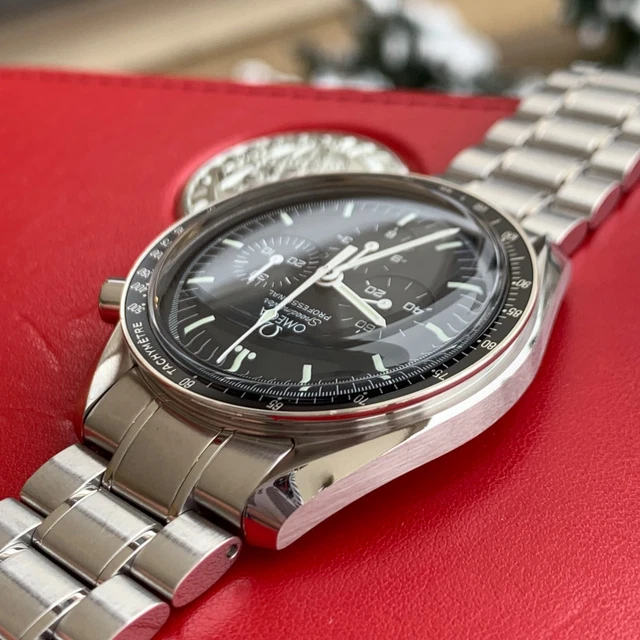 Omega Speedmaster Professional 2011 Réf. 3570.50.00 - État neuf et non poli