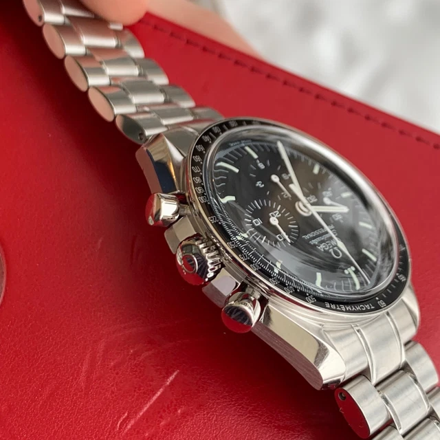 Omega Speedmaster Professional 2011 Réf. 3570.50.00 - État neuf et non poli