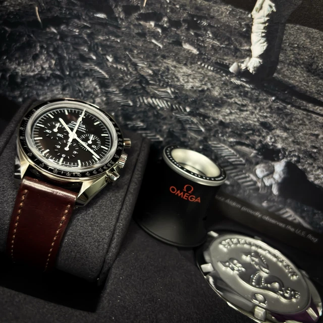 Coffret complet OMEGA Speedmaster Moonwatch Professional 311.30.42.30.01.006 2020