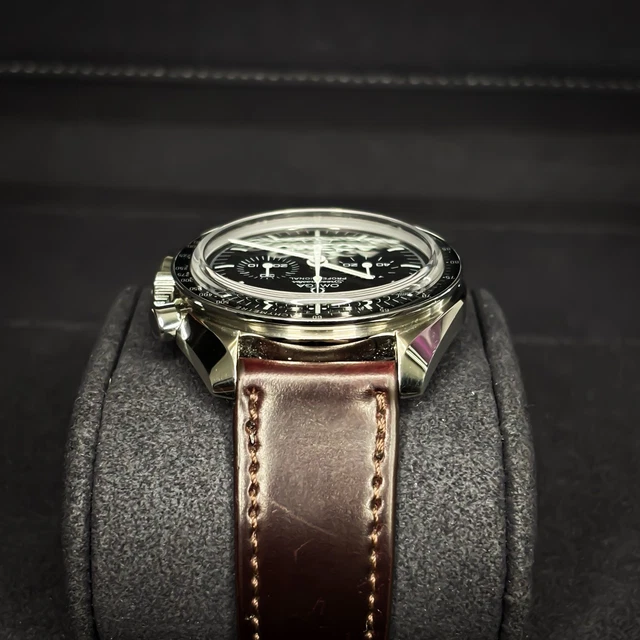 Coffret complet OMEGA Speedmaster Moonwatch Professional 311.30.42.30.01.006 2020