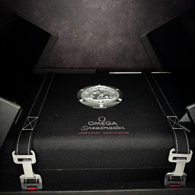 Coffret complet OMEGA Speedmaster Moonwatch Professional 311.30.42.30.01.006 2020