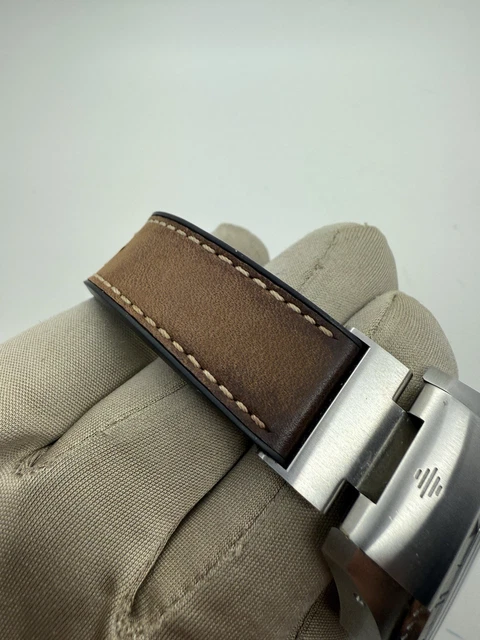 Montre Tudor Black Bay P01 automatique en acier inoxydable 42 mm avec bracelet en cuir (réf. 70150 B+P), année 2020