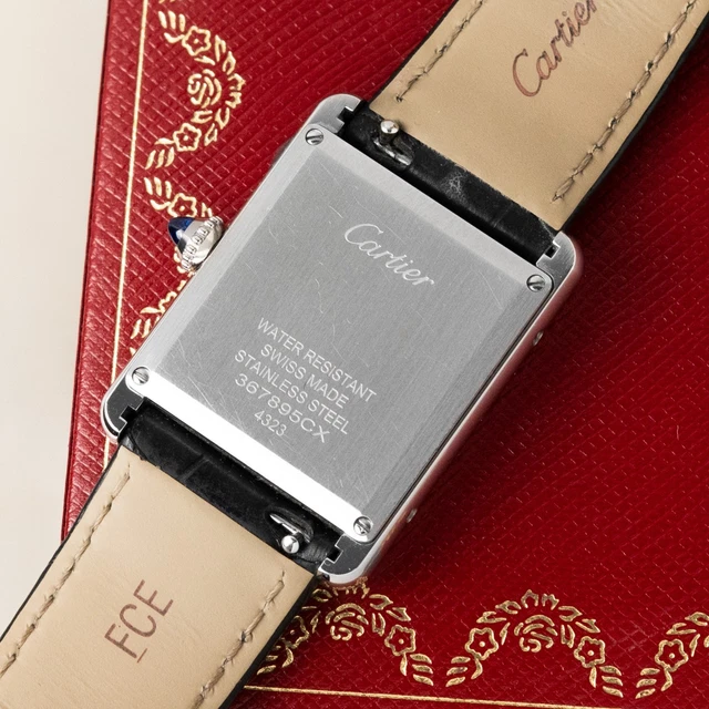 Montre Cartier Tank Must Large WSTA0072 à quartz, cadran noir, bracelet cuir 22 mm, ensemble complet