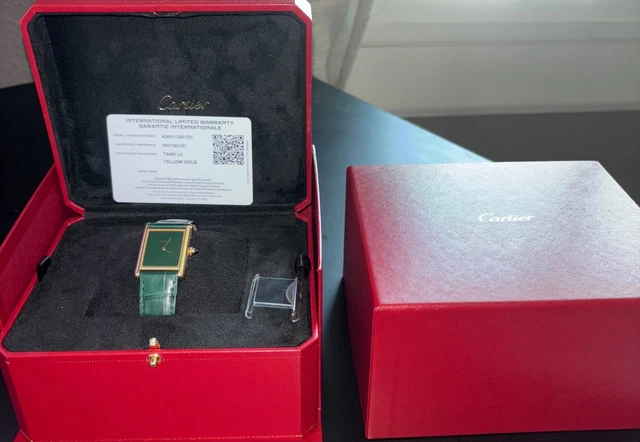 Montre Cartier Tank Louis Cartier verte 2023, grand modèle, boîtier en or 18 carats de 33,7 mm