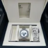 OMEGA Speedmaster 2025 « Silver Snoopy Award » 50e montre 310.32.42.50.02.001