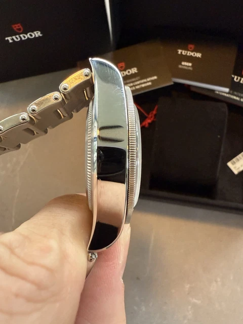 Montre TUDOR Black Bay GMT M79830RB-0010, 41 mm, cadran opalin/blanc, B&P