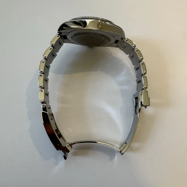 Montre Tudor Black Bay 58 GMT 39 mm, modèle 2025, modèle Coca-Cola noir rouge, 7939G1A0NRU, coffret et carte