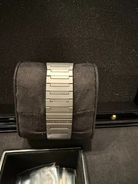 Montre Bvlgari Titane Octo Finissimo Gris BGO40C14TTXTAUTO