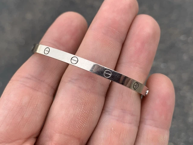 Bracelet Cartier Love en or blanc 18 carats (taille 15)