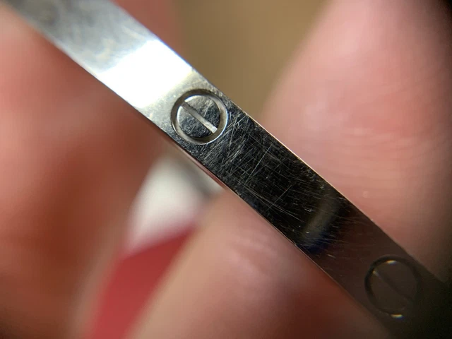 Bracelet Cartier Love en or blanc 18 carats (taille 15)