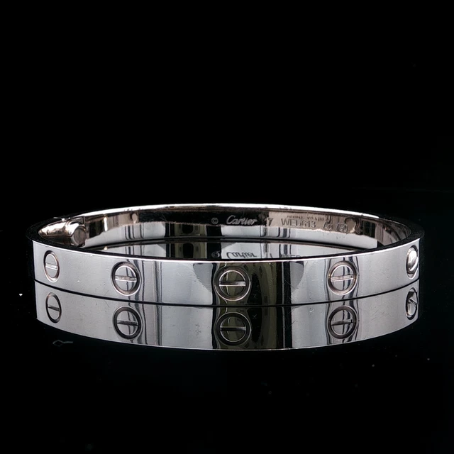 Bracelet Cartier LOVE en or blanc 18 carats, taille 17, coffret complet et certificat