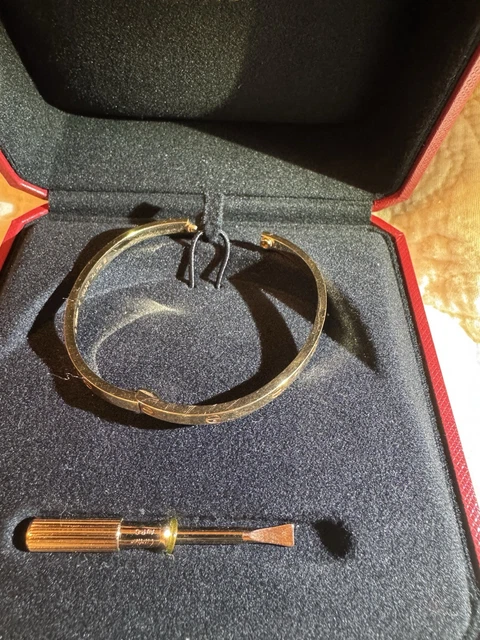 Bracelet Cartier LOVE (petit) Or rose Taille 16