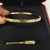 Bracelet jonc Love de Cartier | Or jaune 18 carats | Certificat et écrin | Taille 19