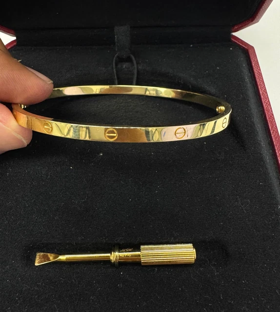 Bracelet jonc Love de Cartier | Or jaune 18 carats | Certificat et écrin | Taille 19