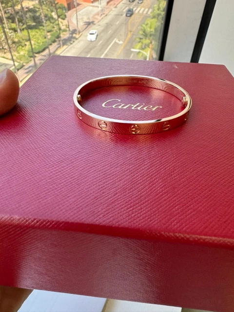 Bracelet Cartier Love en or rose 18 carats, nouvelle version, taille 16, avec boîte et papiers - B4000