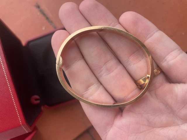 Bracelet Cartier Love Original en or rose, taille 17, boîte et papiers, 2025