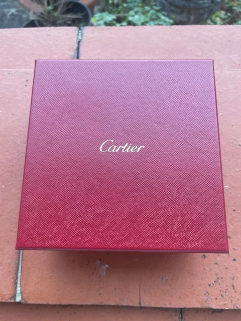 Bracelet Cartier Love Original en or rose, taille 17, boîte et papiers, 2025
