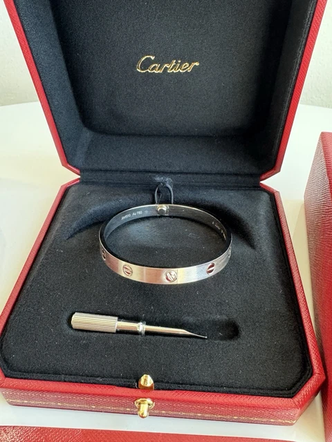 Bracelet Cartier Love, taille 18, or blanc brossé 18 carats, état neuf