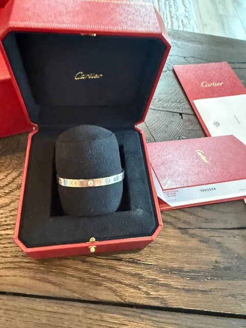 Manchette Cartier Love, or blanc 18 carats avec diamant, taille 17