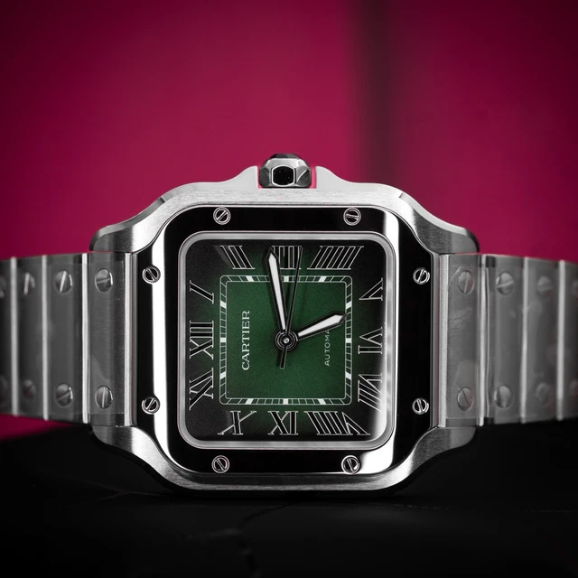 Montre Cartier Santos Medium en acier inoxydable avec cadran vert, 41,9 x 35,1 mm, WSSA0061, ensemble complet