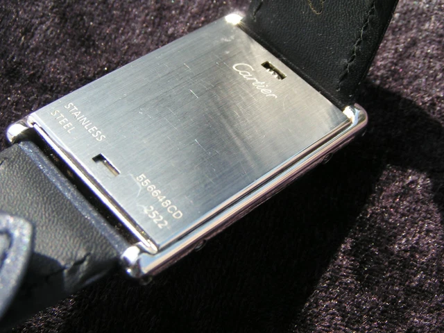 Test de la Cartier Tank Basculante XL 26 mm en acier 2522 (09/2025)