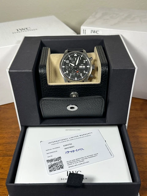 IWC-Chronograph-Pilots-watch-Black-dial-43mm-17.webp Montre d'aviateur chronographe IWC, cadran noir 43 mm