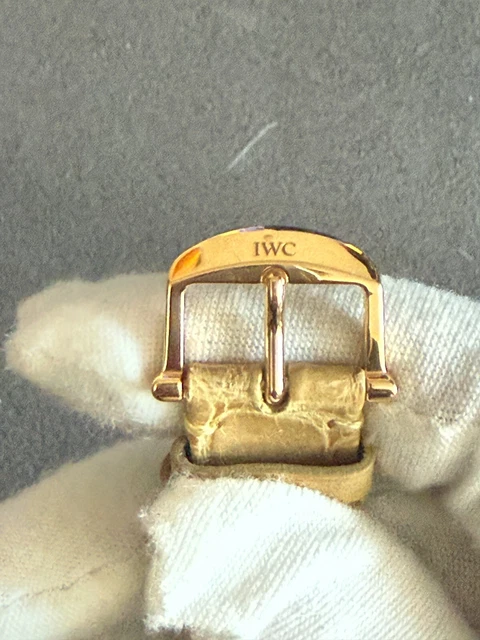 Montre IWC Portofino en or rose 18 carats avec diamants, 37 mm, réf. IW458107.