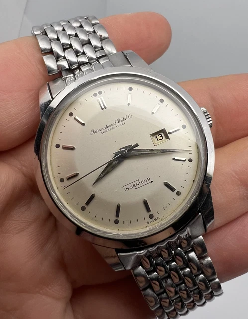 IWC SCHAFFHAUSEN Ingenieur AUTOMATIQUE REF 666 MONTRE VINTAGE HOMME CAL 8531