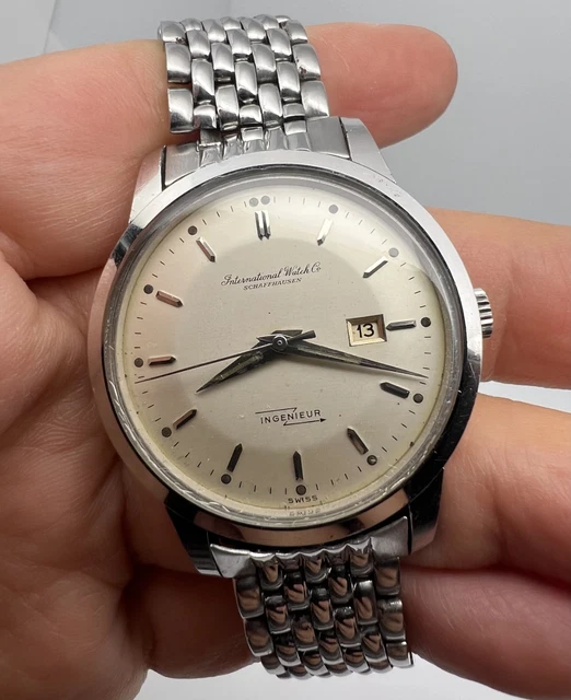 IWC SCHAFFHAUSEN Ingenieur AUTOMATIQUE REF 666 MONTRE VINTAGE HOMME CAL 8531