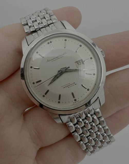 IWC SCHAFFHAUSEN Ingenieur AUTOMATIQUE REF 666 MONTRE VINTAGE HOMME CAL 8531