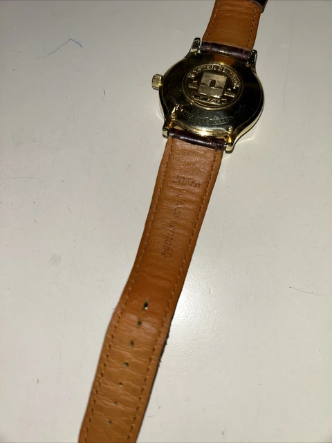 Montre Jaeger-LeCoultre Master Control 1000 heures en or jaune 18 carats, automatique, 36 mm