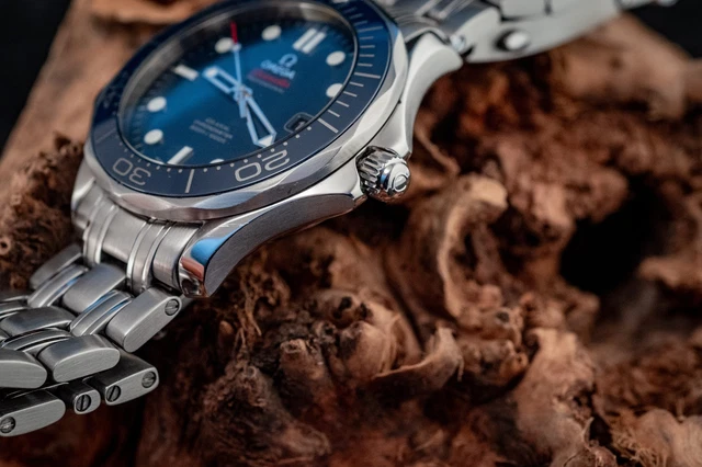 OMEGA 2023 Seamaster Diver Bleu No Wave 300M 212.30.41.20.03.001 Boîte et papiers