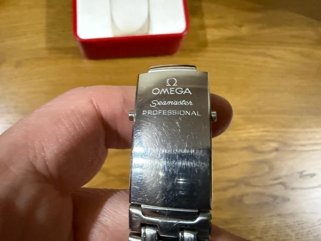 Montre Omega Seamaster Chrono Diver pour homme, noire - 213.30.42.40.01.001