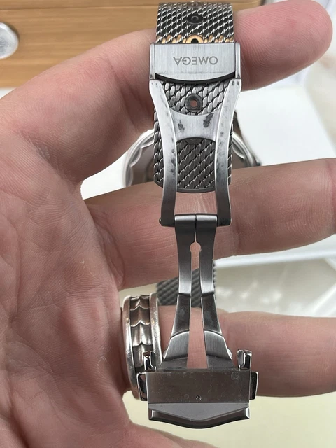 Bracelet en maille OEM amélioré pour OMEGA Seamaster Diver 300M 210.30.42.20.01.001