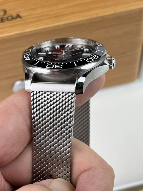 Bracelet en maille OEM amélioré pour OMEGA Seamaster Diver 300M 210.30.42.20.01.001
