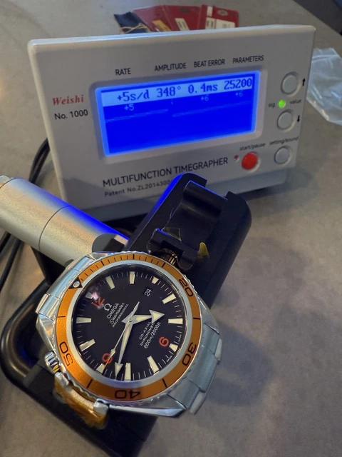 OMEGA Seamaster Planet Ocean 2208.50 Excellent état avec papiers