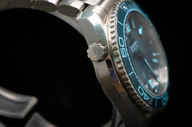 OMEGA Seamaster Planet Ocean 600M 39,5 mm Cadran bleu été - 215.30.40.20.03.002