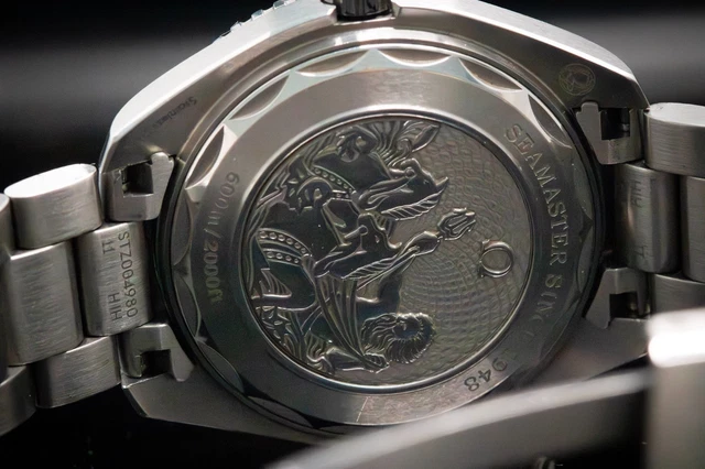 OMEGA Seamaster Planet Ocean 600M 39,5 mm Cadran bleu été - 215.30.40.20.03.002