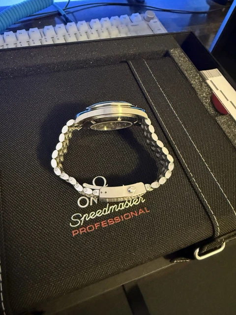 OMEGA Speedmaster Moonwatch Professional 310.30.42.50.01.002