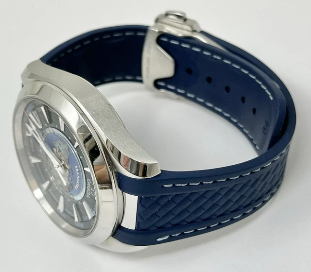 Montre Omega Seamaster Aqua Terra 150M GMT 43mm Chronomètre Automatique