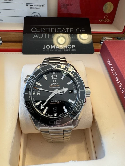 Montre automatique pour homme Omega Seamaster Planet Ocean 215.30.44.21.01.001