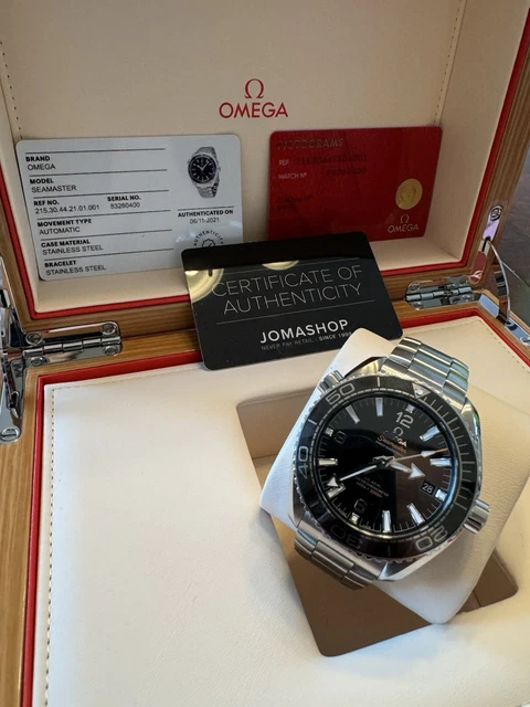 Montre automatique pour homme Omega Seamaster Planet Ocean 215.30.44.21.01.001