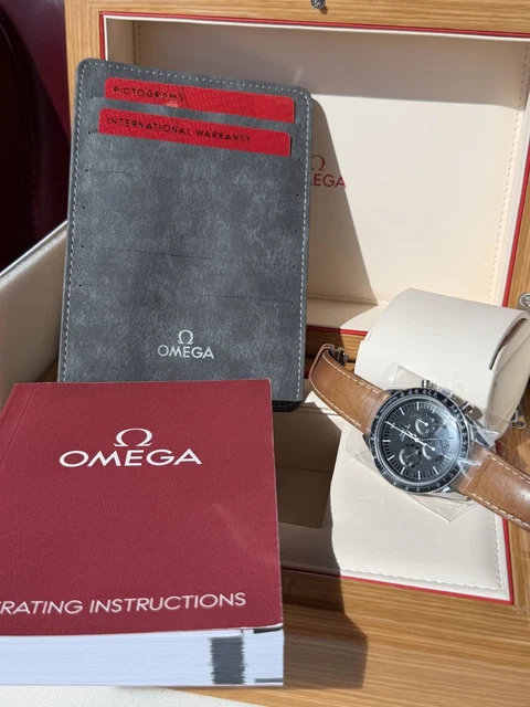 Omega Speedmaster Moonwatch Première montre Omega dans l'espace Édition limitée État neuf Portée deux fois
