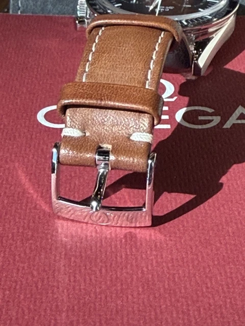 Omega Speedmaster Moonwatch Première montre Omega dans l'espace Édition limitée État neuf Portée deux fois