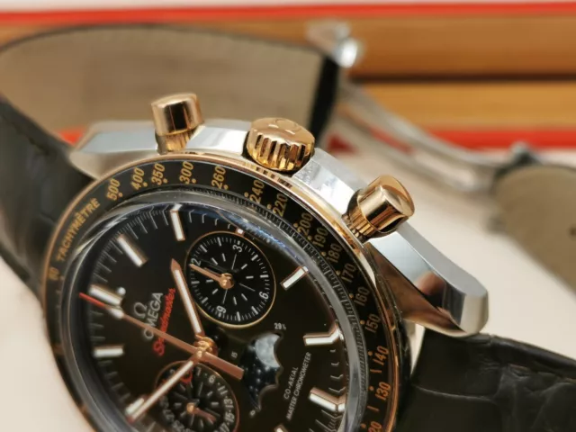 Omega Speedmaster Moonwatch Moonphase 30423445213001 Coffret complet B&P 2022