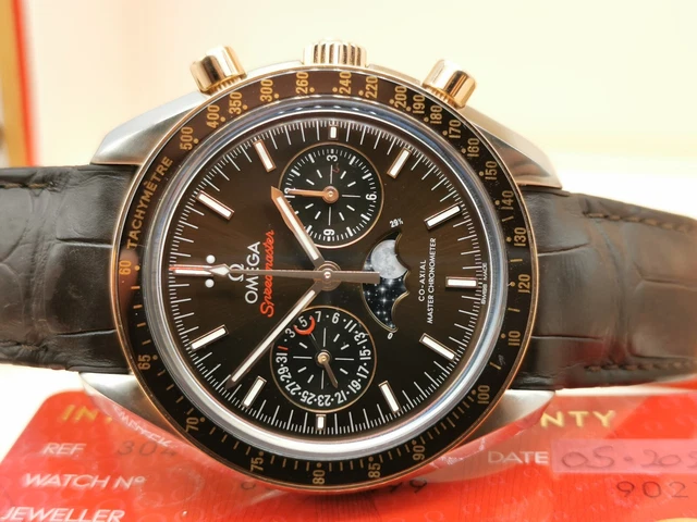 Omega Speedmaster Moonwatch Moonphase 30423445213001 Coffret complet B&P 2022