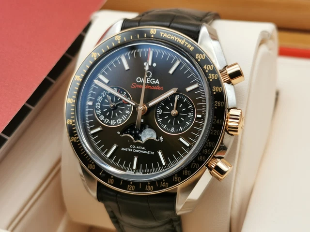 Omega Speedmaster Moonwatch Moonphase 30423445213001 Coffret complet B&P 2022