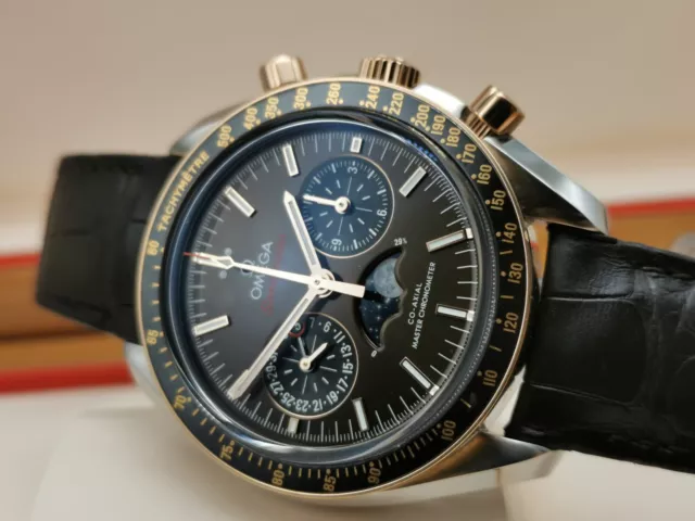 Omega Speedmaster Moonwatch Moonphase 30423445213001 Coffret complet B&P 2022
